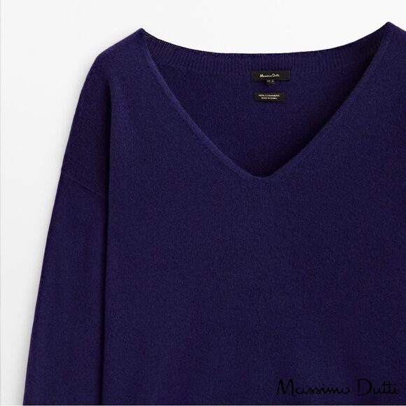 Massimo Dutti **NWT** 100% Cashmere V Neck Sweater in Ink Blue - Picture 4 of 10